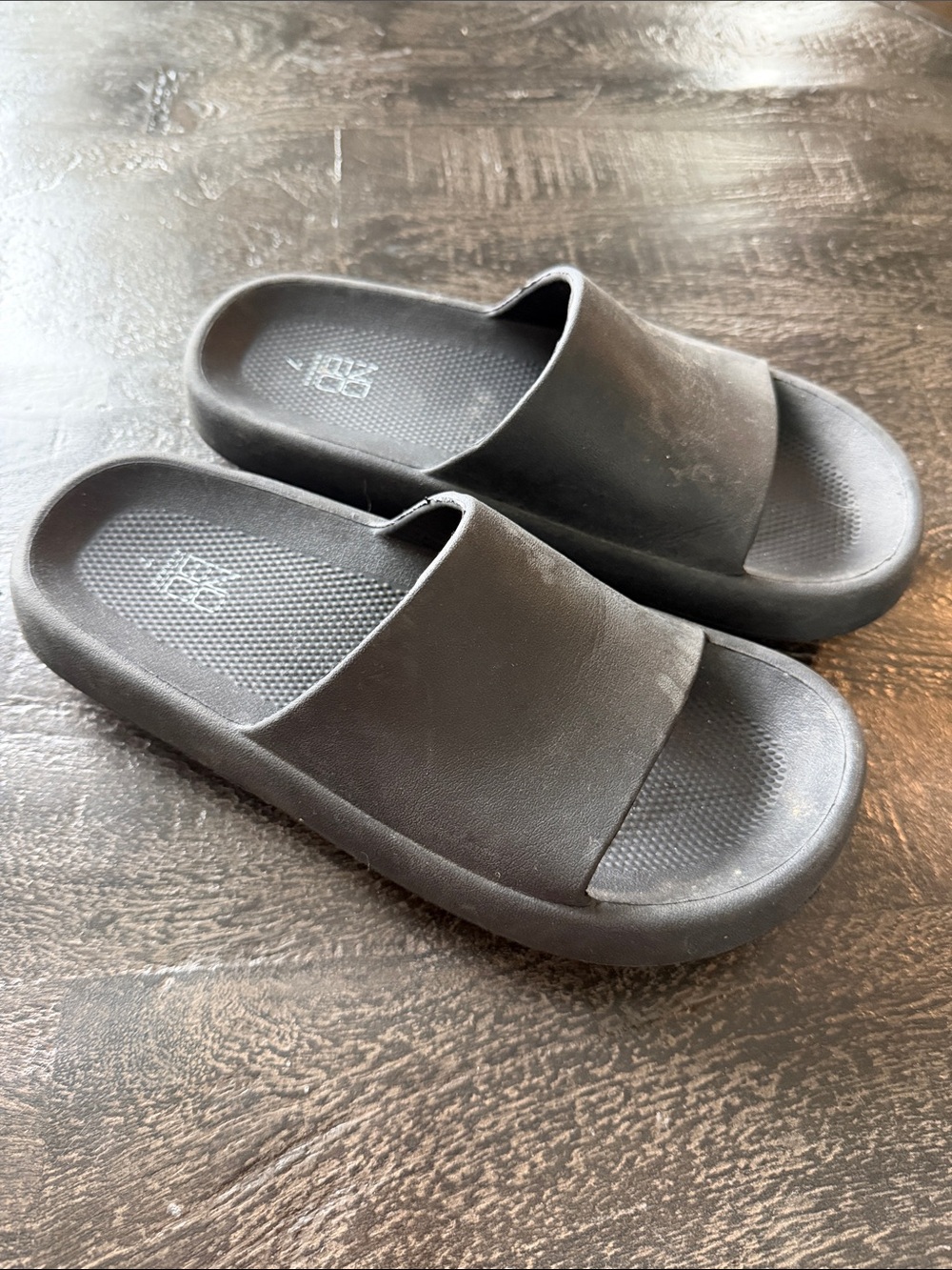 NOBO Black Slide Sandals